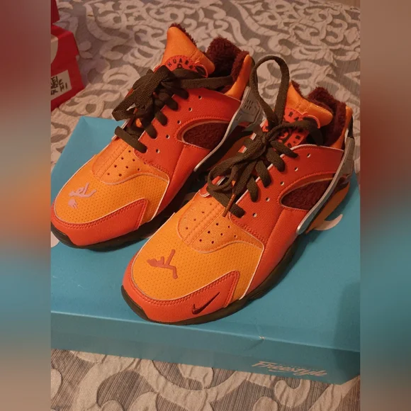 Doernbecher Huarache Sneakers
